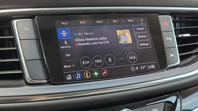 2022 Buick Enclave Essence