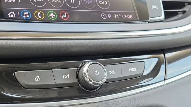 2022 Buick Enclave Essence