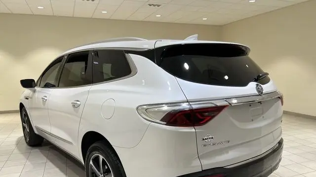 2022 Buick Enclave Essence