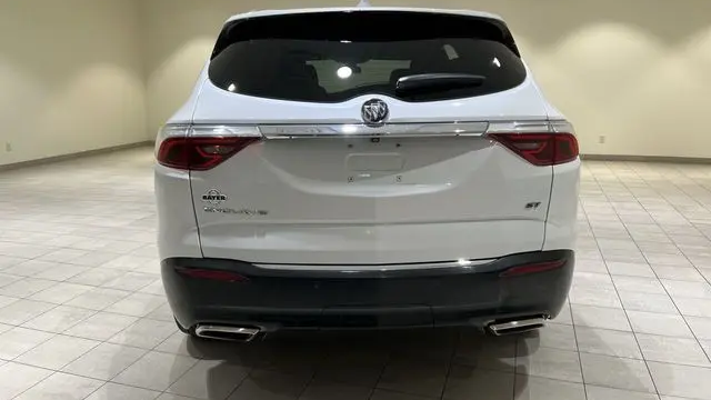 2022 Buick Enclave Essence