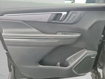 2025 Enclave Thumbnail 39