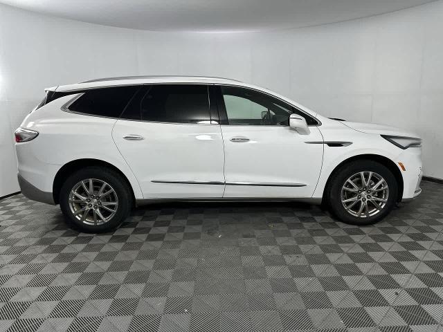 2022 Buick Enclave - $28,980