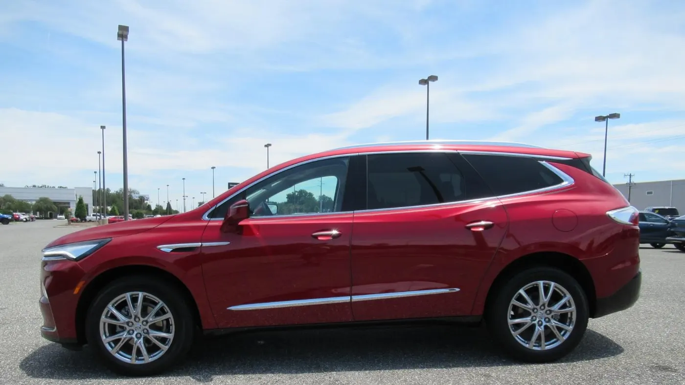 2023 Buick Enclave Premium