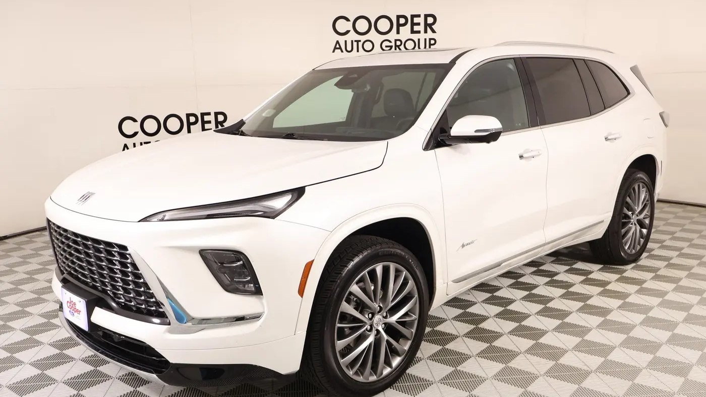2025 Buick Enclave Avenir