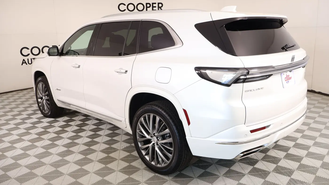 2025 Buick Enclave Avenir