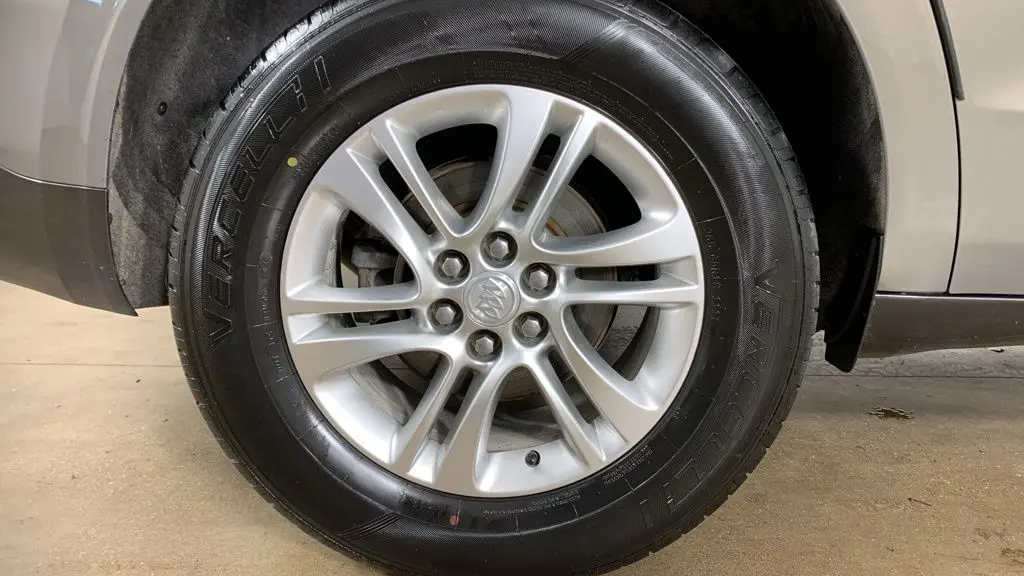 2018 Buick Enclave Essence