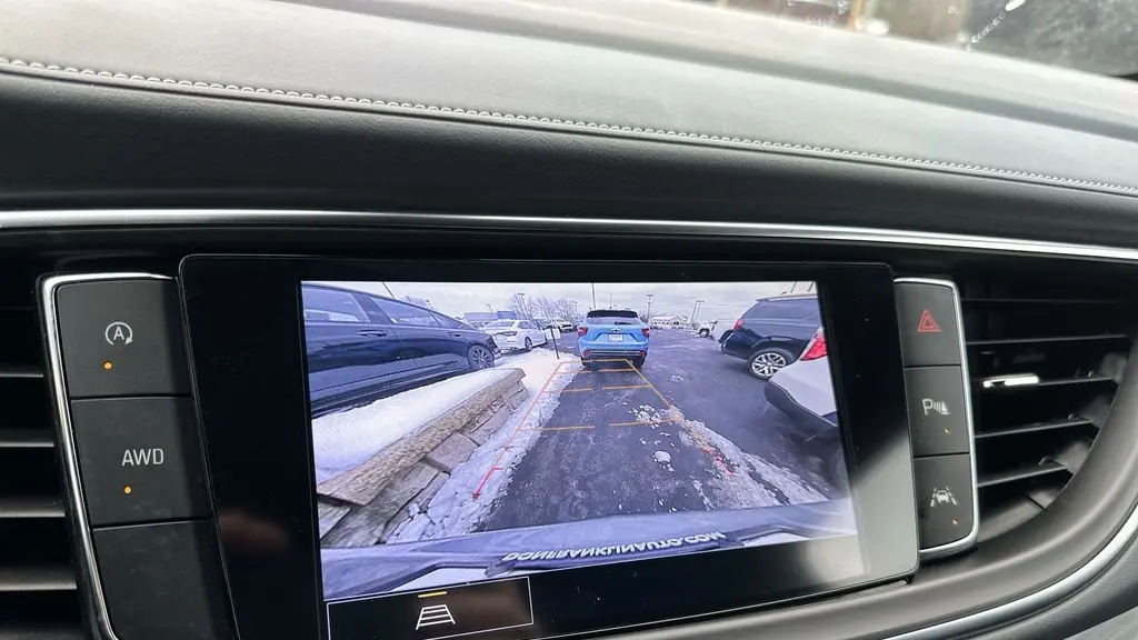 2024 Buick Enclave Essence