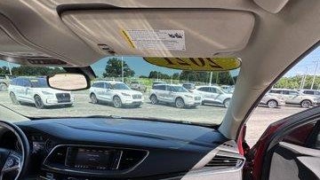 2021 Buick Enclave Essence