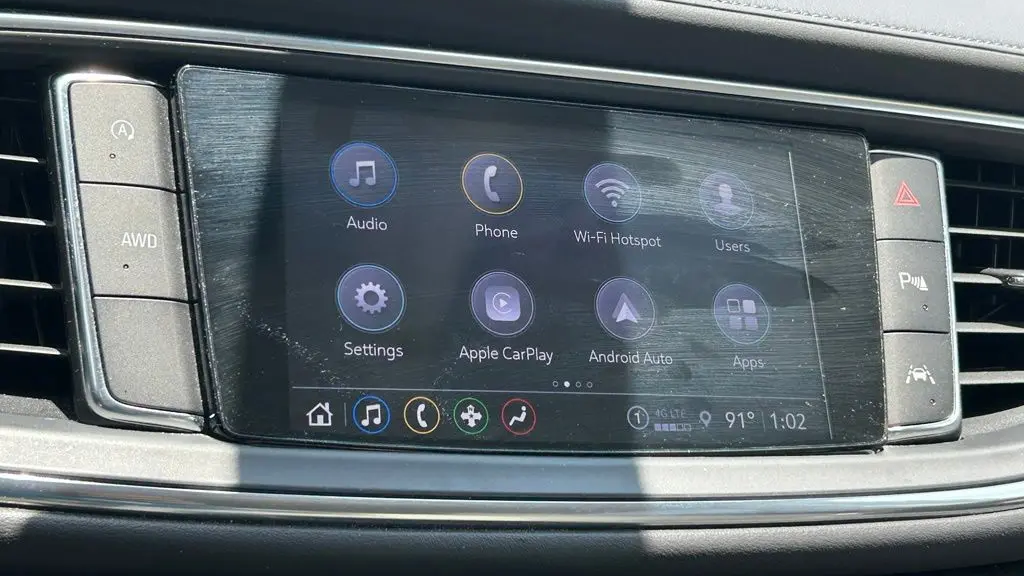 2023 Buick Enclave Essence