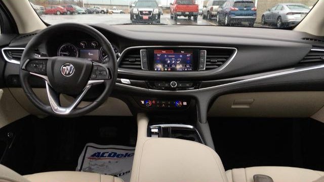 2024 Buick Enclave Essence