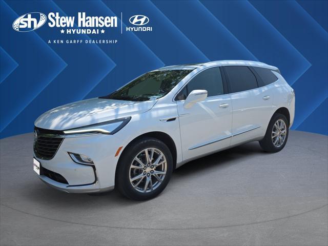 2022 Buick Enclave - $26,525