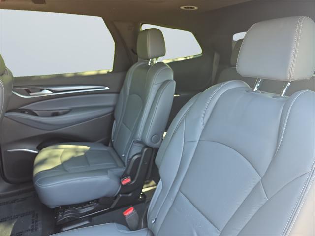 2022 Buick Enclave - $26,525