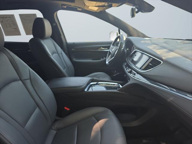 2022 Buick Enclave - $26,525