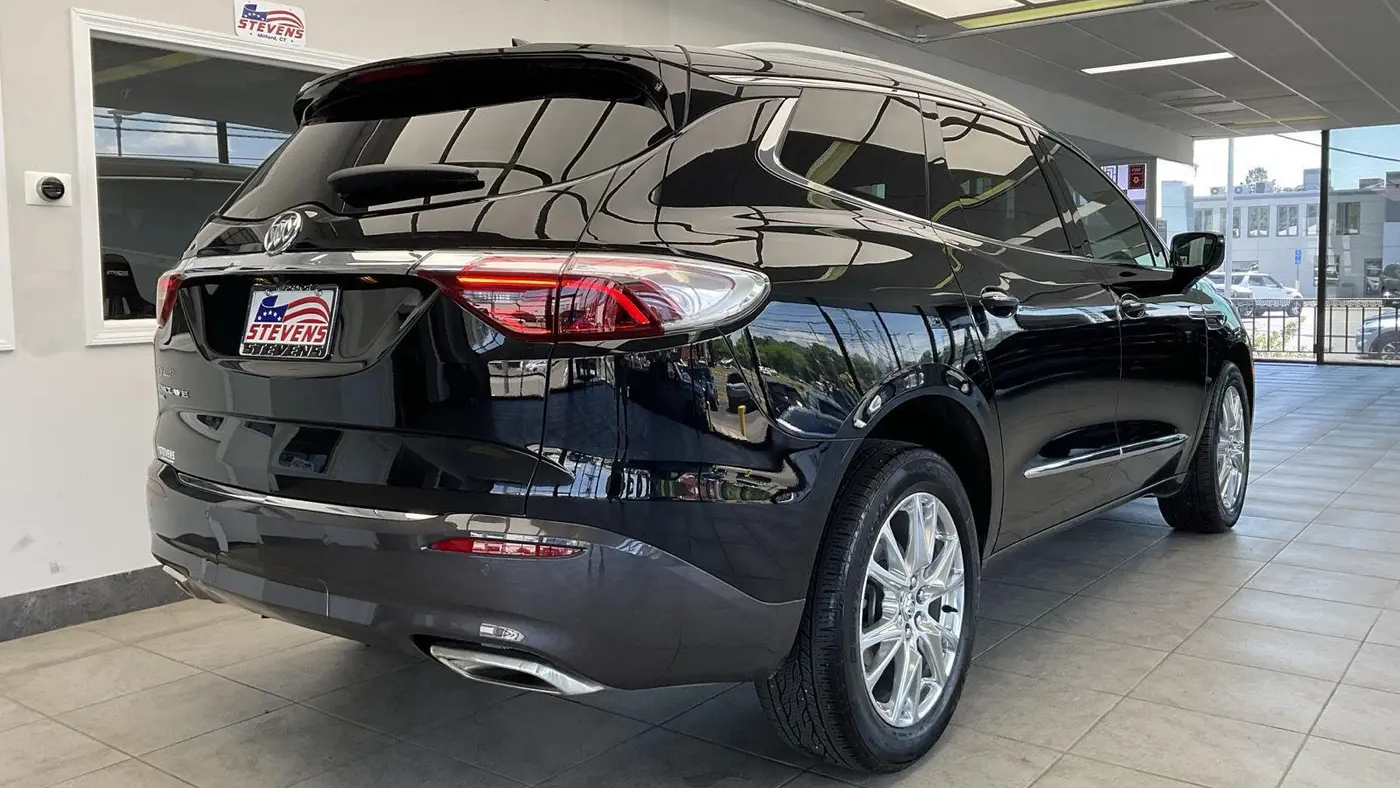 2024 Buick Enclave Essence