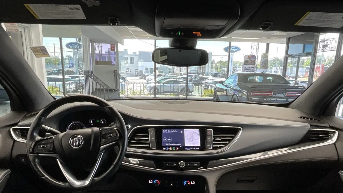 2024 Buick Enclave Essence