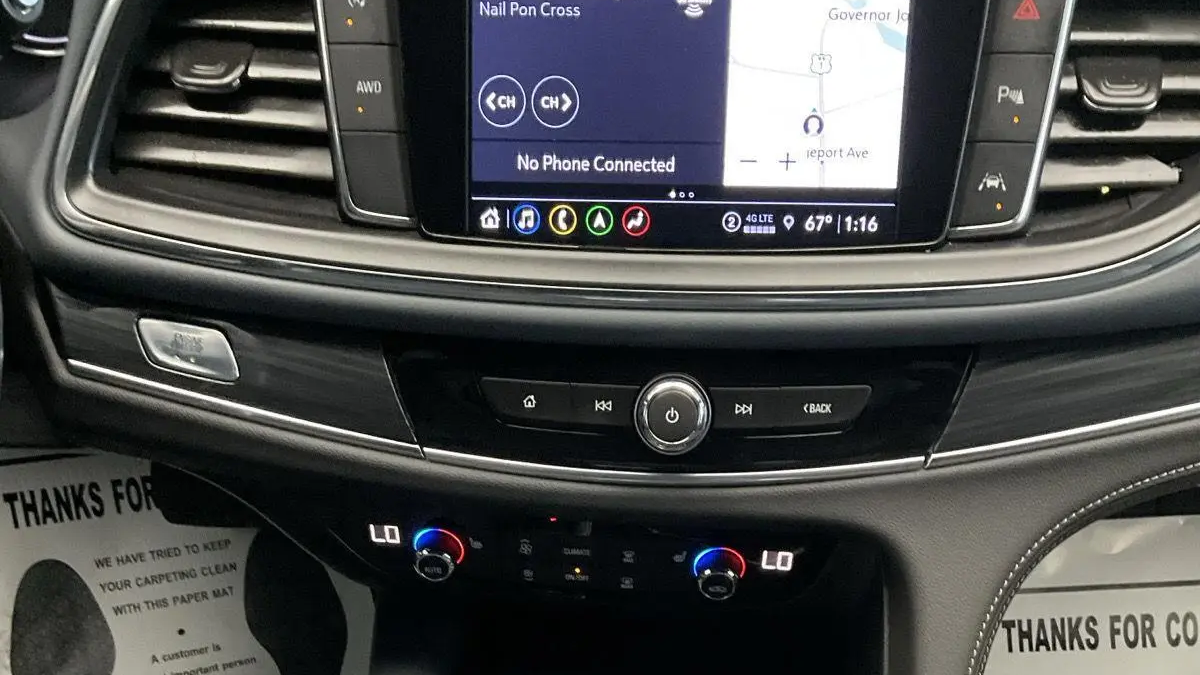 2024 Buick Enclave Essence