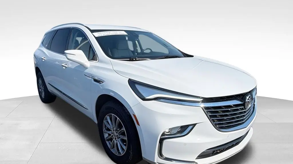 2023 Buick Enclave Essence