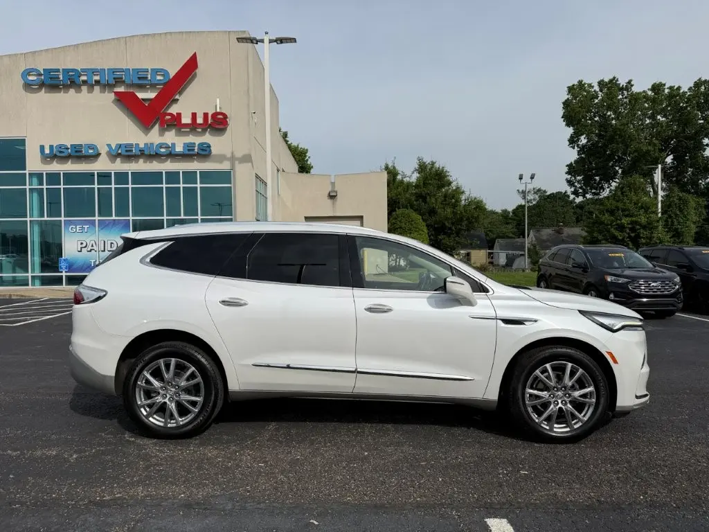 2023 Buick Enclave - $32,998