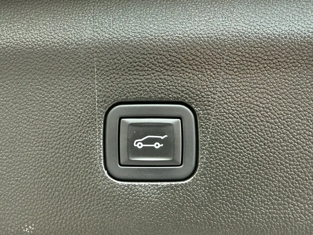 2023 Buick Enclave - $32,998