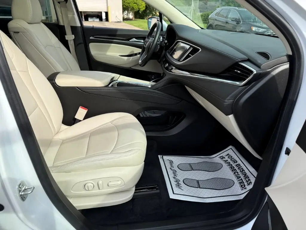 2023 Buick Enclave - $32,998