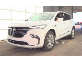 2023 Buick Enclave with Summit White Exterior