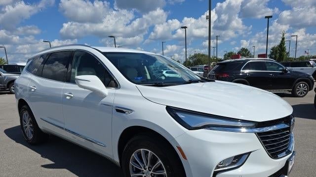 2024 Buick Enclave Essence