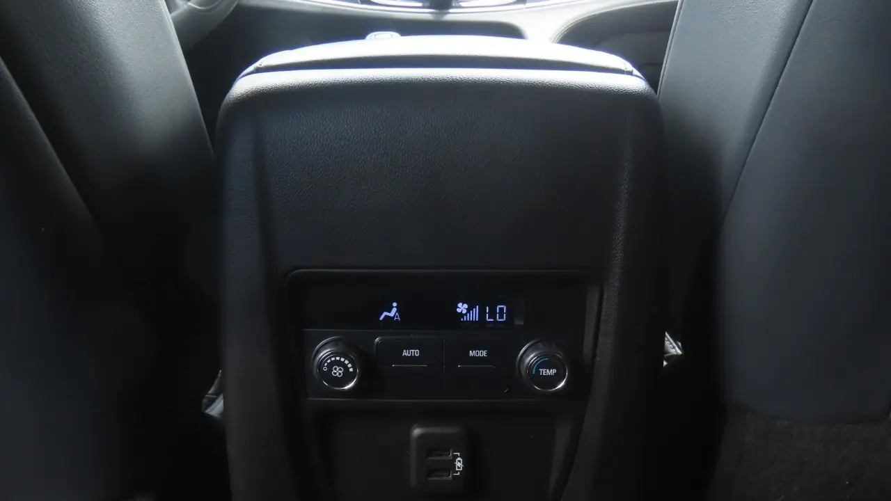 2019 Buick Enclave Essence
