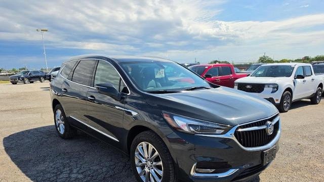 2020 Buick Enclave Essence
