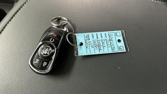 2023 Buick Enclave Essence