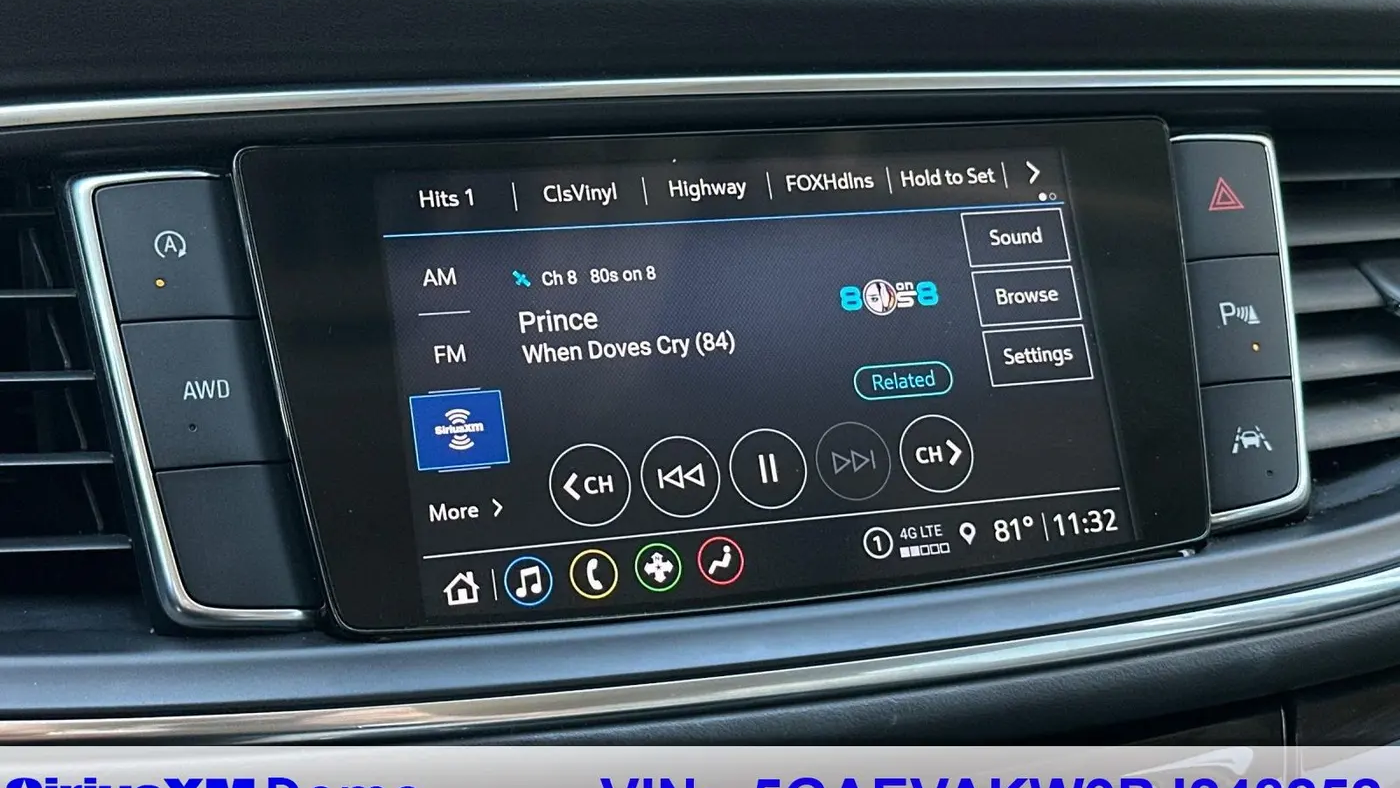 2023 Buick Enclave Essence