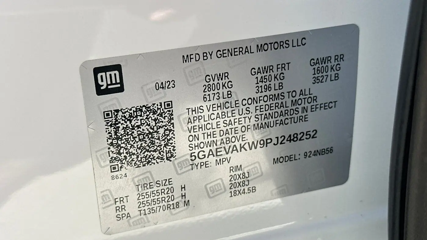 2023 Buick Enclave Essence