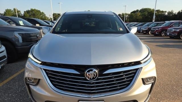 2022 Buick Enclave Essence