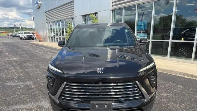 2025 Buick Enclave Preferred