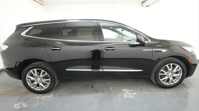 2022 Buick Enclave Premium