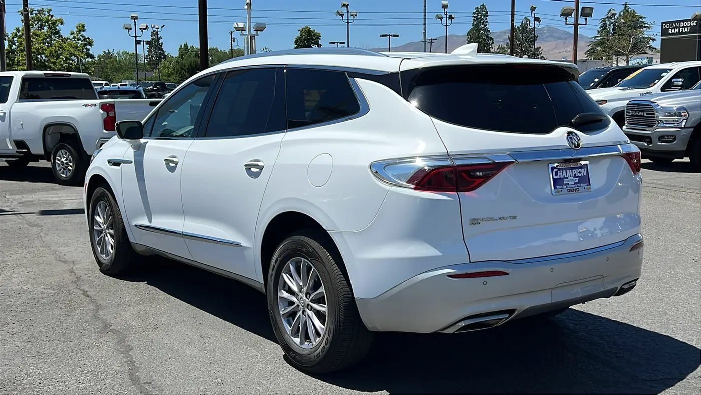 2024 Buick Enclave Premium