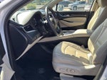 2019 Enclave Thumbnail 23