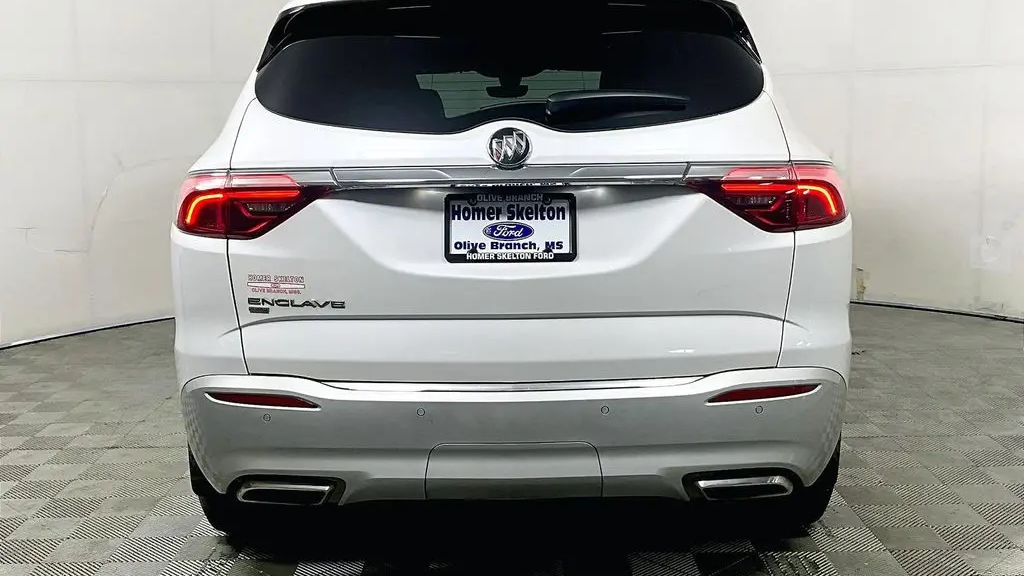 2023 Buick Enclave Premium