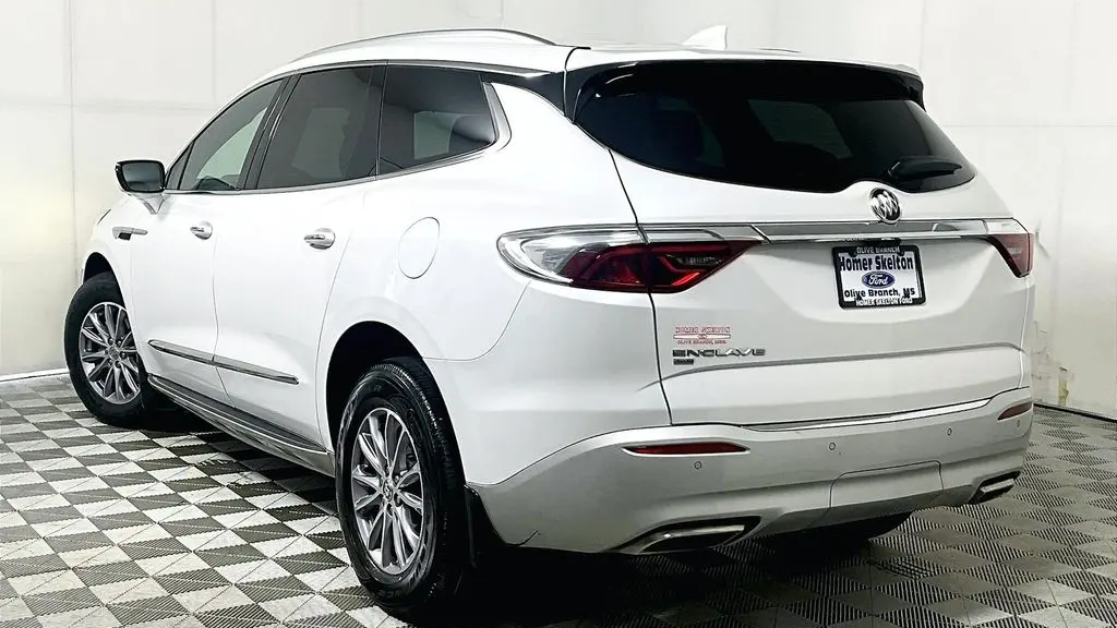 2023 Buick Enclave Premium