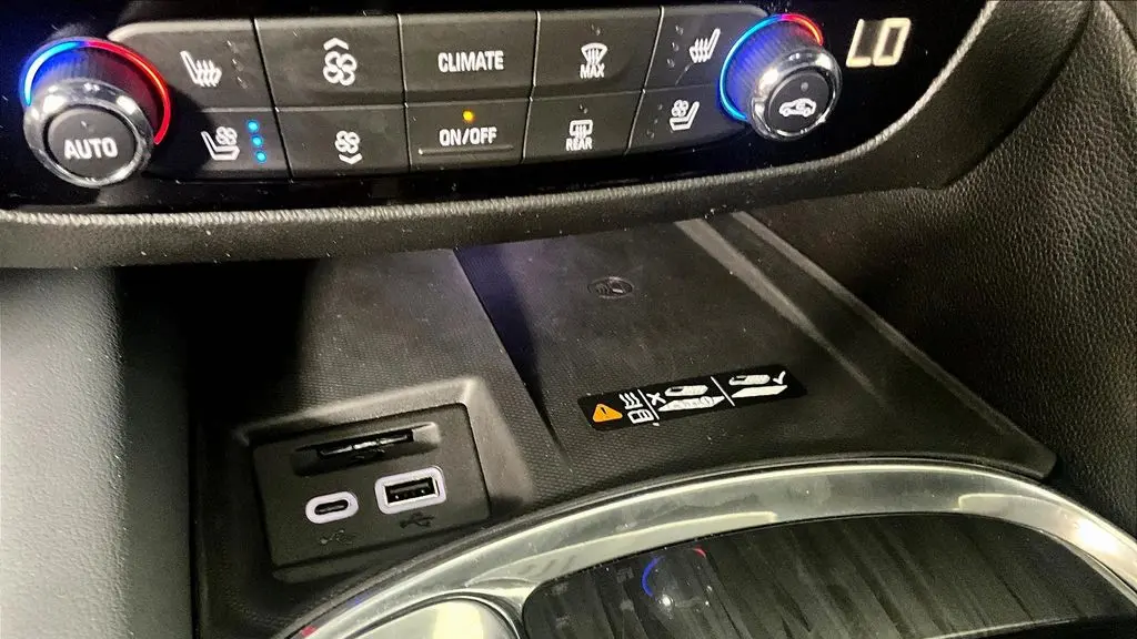 2023 Buick Enclave Premium