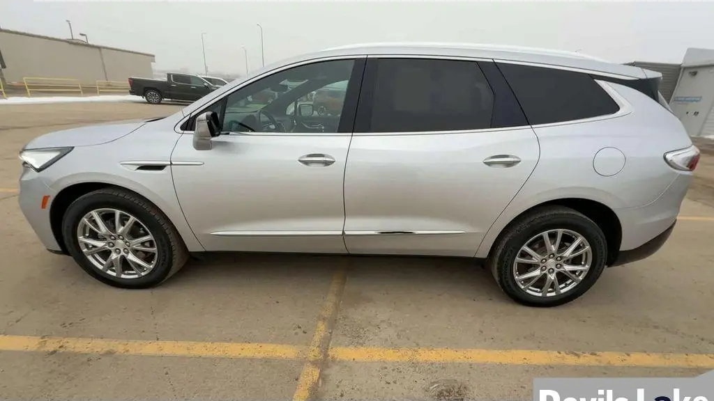 2022 Buick Enclave Premium