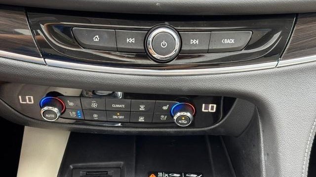 2022 Buick Enclave Premium
