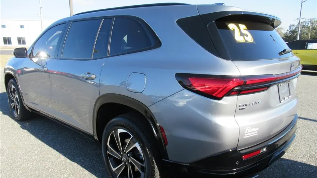 2025 Buick Enclave Sport Touring