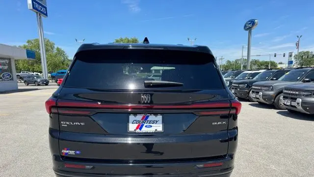 2025 Buick Enclave Sport Touring