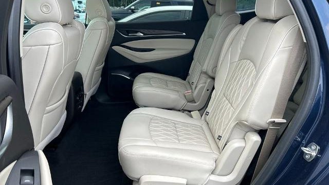 2022 Buick Enclave Avenir