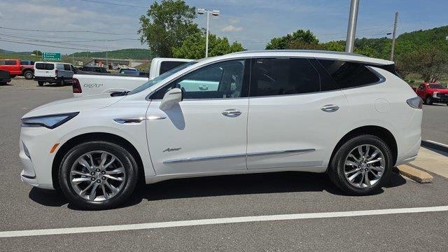 2023 Buick Enclave Avenir