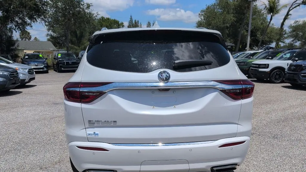 2020 Buick Enclave Avenir
