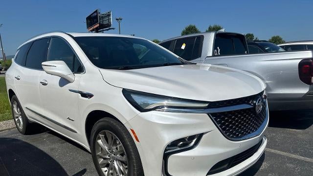 2023 Buick Enclave Avenir