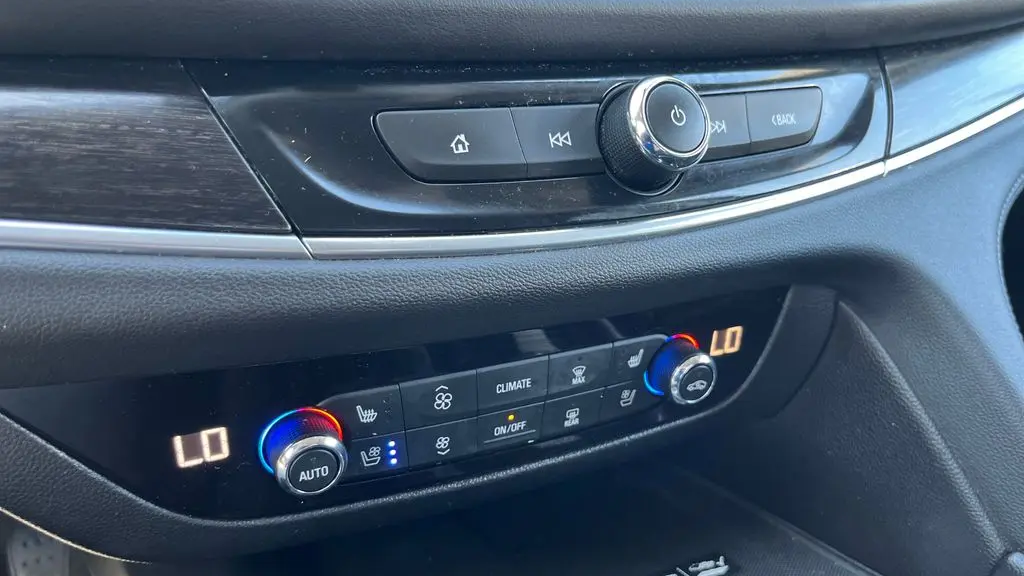 2021 Buick Enclave Avenir