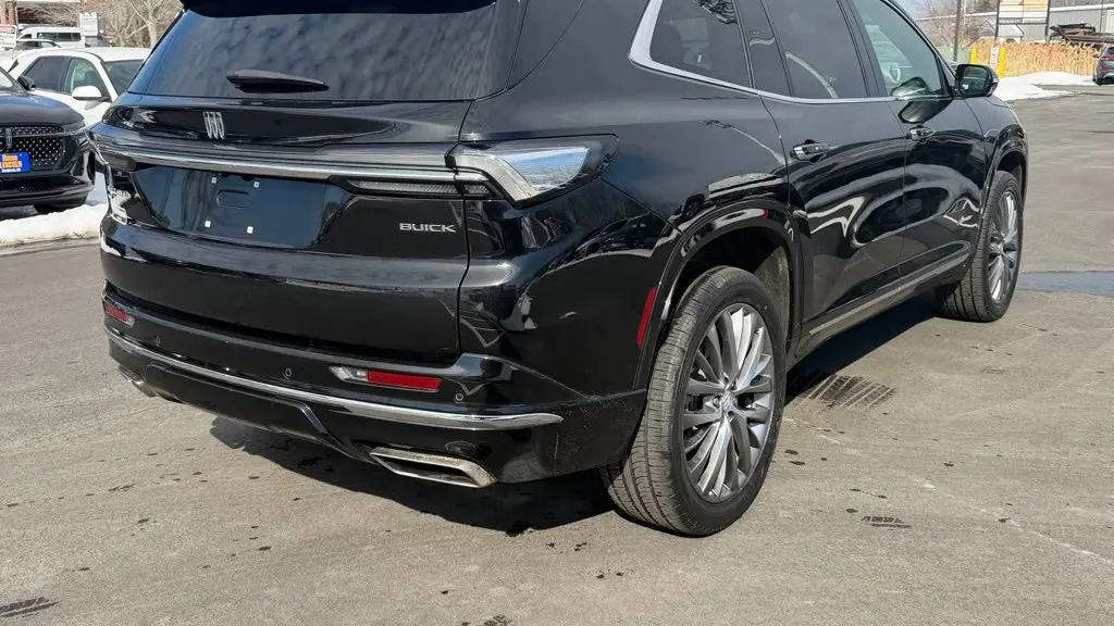 2025 Buick Enclave Avenir