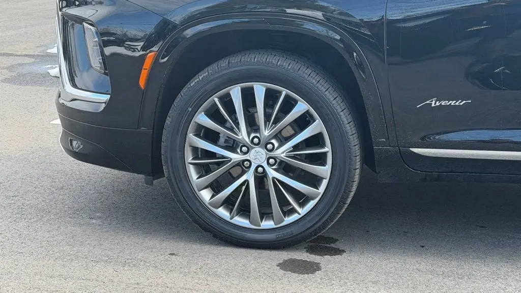 2025 Buick Enclave Avenir